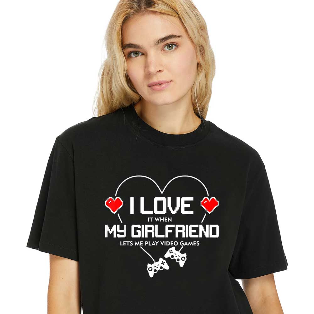 Women-Shirt-I-Lets-Me-Play-Video-Games-Shirt-Love-It-When-My-Girlfriend