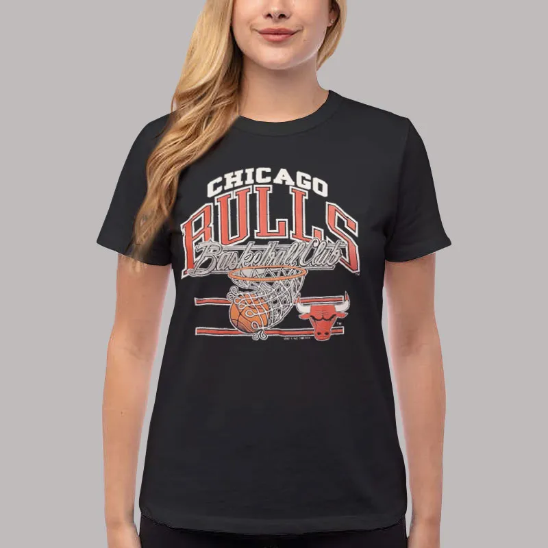Women T Shirt Black Micheal Jordan Chicago Bulls Sweatshirt Vintage