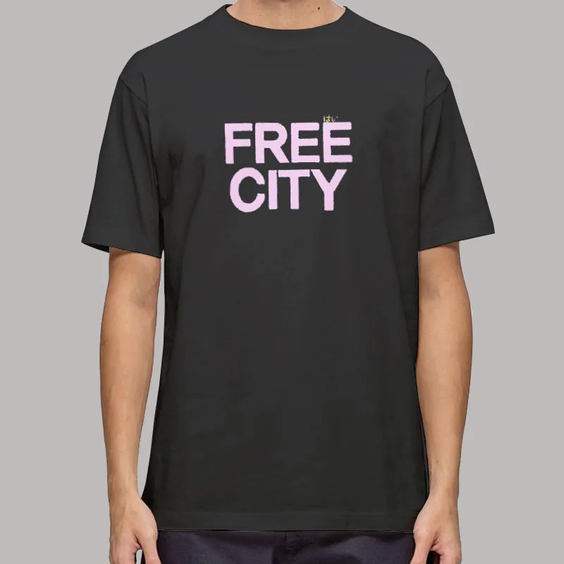 Mens T Shirt Black Vintage Japanese Free City Sweatshirt