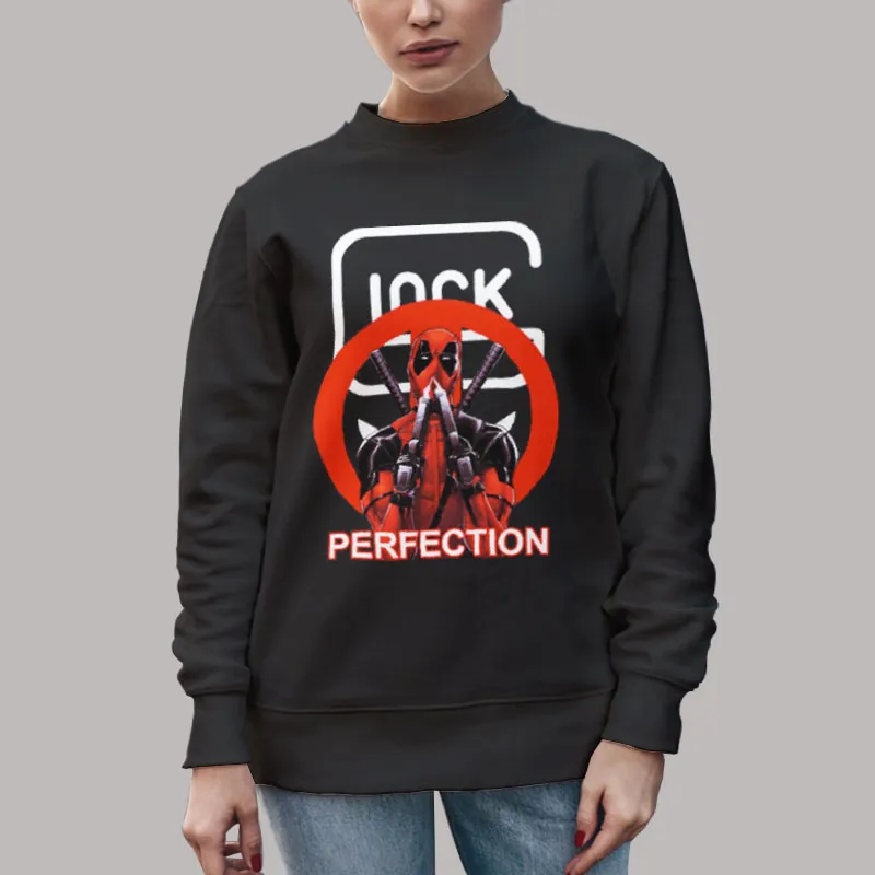Unisex Sweatshirt Black Maximum Effort Deadpool Shirt