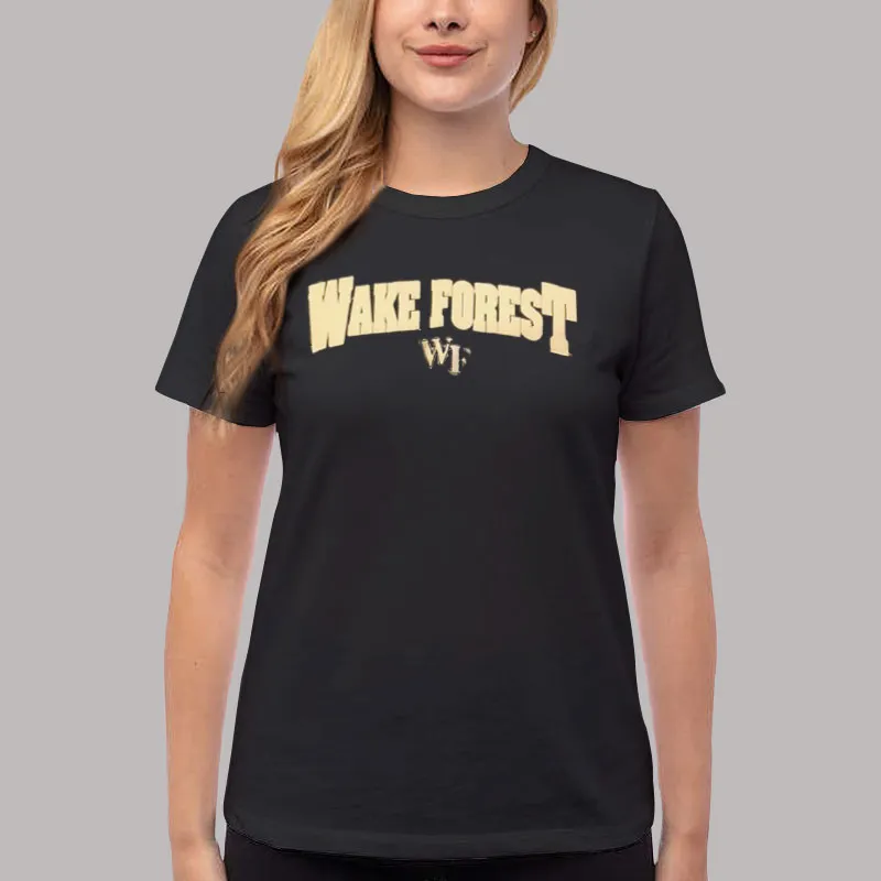 Women T Shirt Black Vintage 90s Wake Forest Sweatshirt