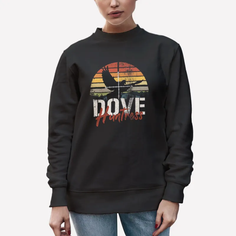 Unisex Sweatshirt Black Vintage Sunset Dove Huntress Dove Hunt Shirt