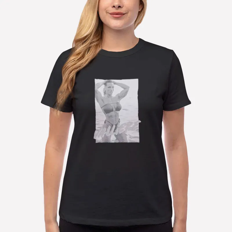 Women T Shirt Black 90s Vintage Melissa Valliere Shirt