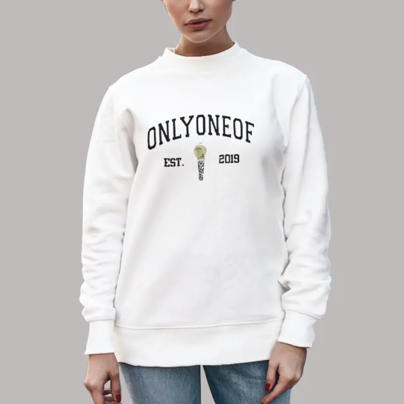 Unisex Sweatshirt White Est 2019 Onlyoneof World Tour Shirt