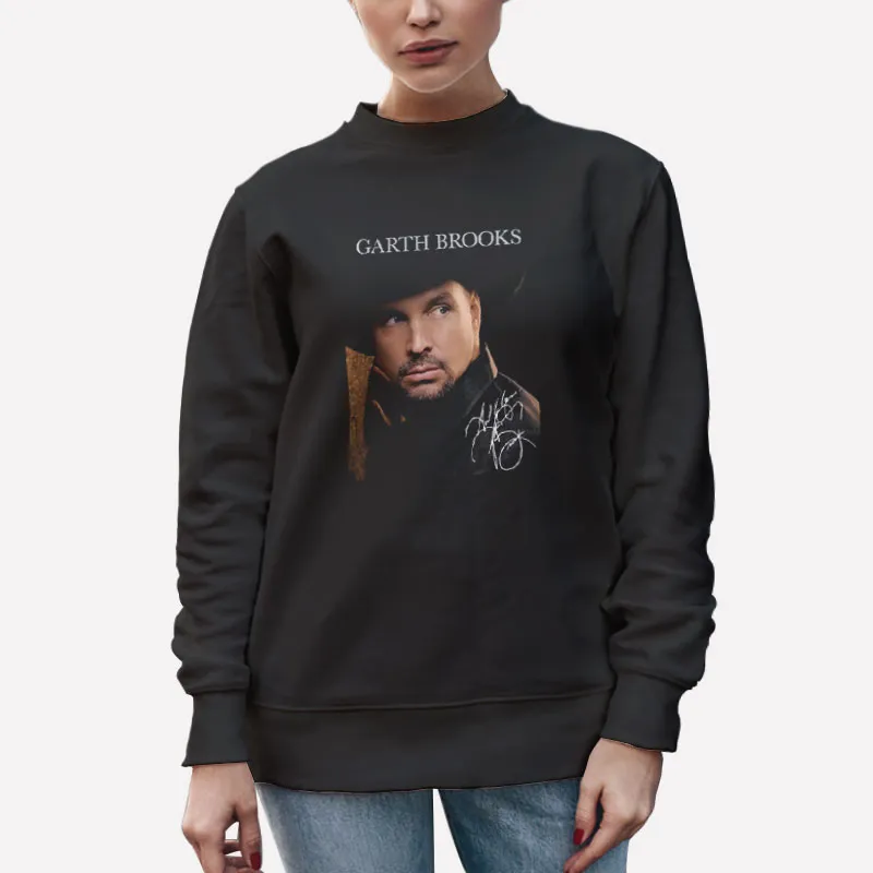 Unisex Sweatshirt Black On Tour Country Rock Music Garth Brooks Shirt
