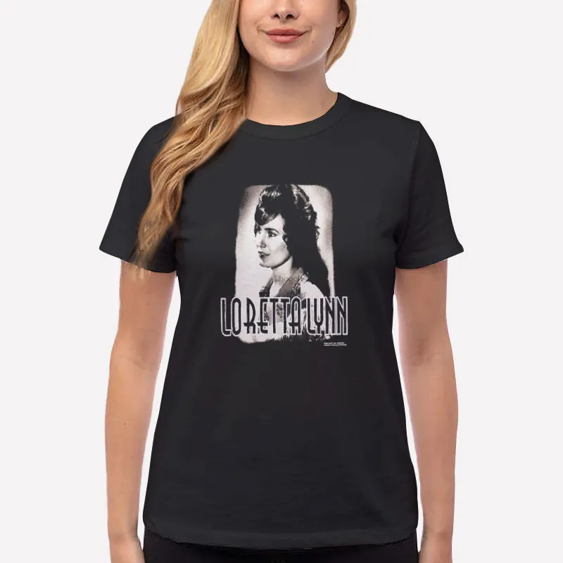 Women T Shirt Black 1997 Vintage Loretta Lynn Shirt
