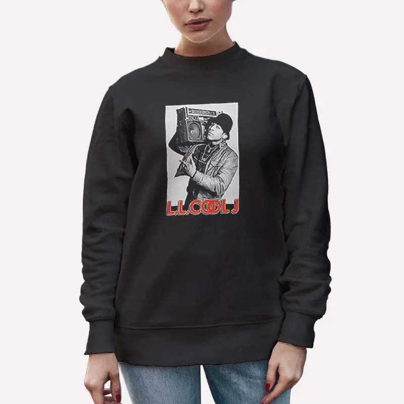 Unisex Sweatshirt Black Vintage Boom Box Ll Cool J Shirt