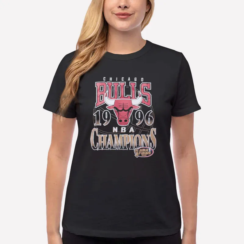 Women T Shirt Black 90s Vintage Chicago Bulls Championship Shirt