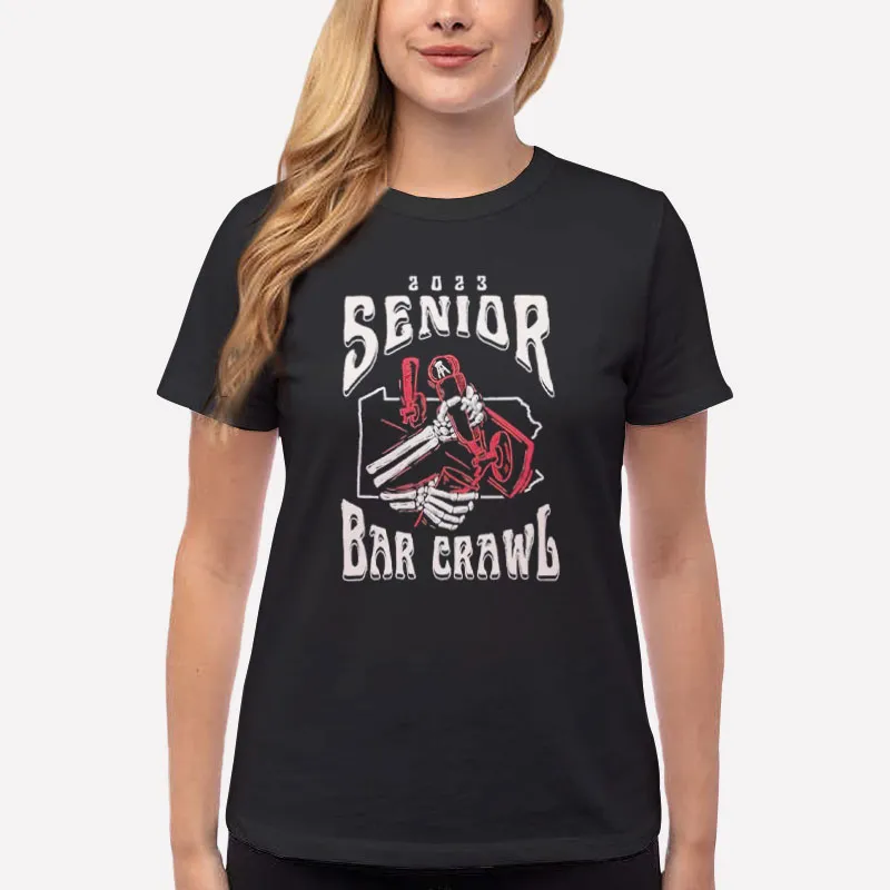 Women T Shirt Black Retro Vintage Senior Bar Crawl Shirts
