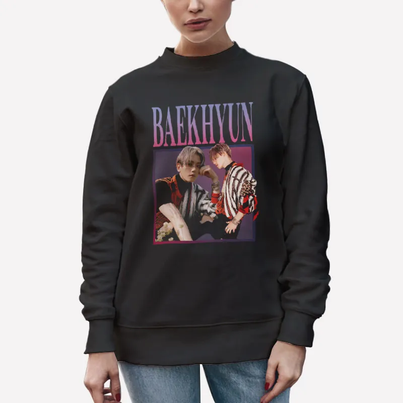 Unisex Sweatshirt Black Retro Vintage Exo Baekhyun Merch Shirt