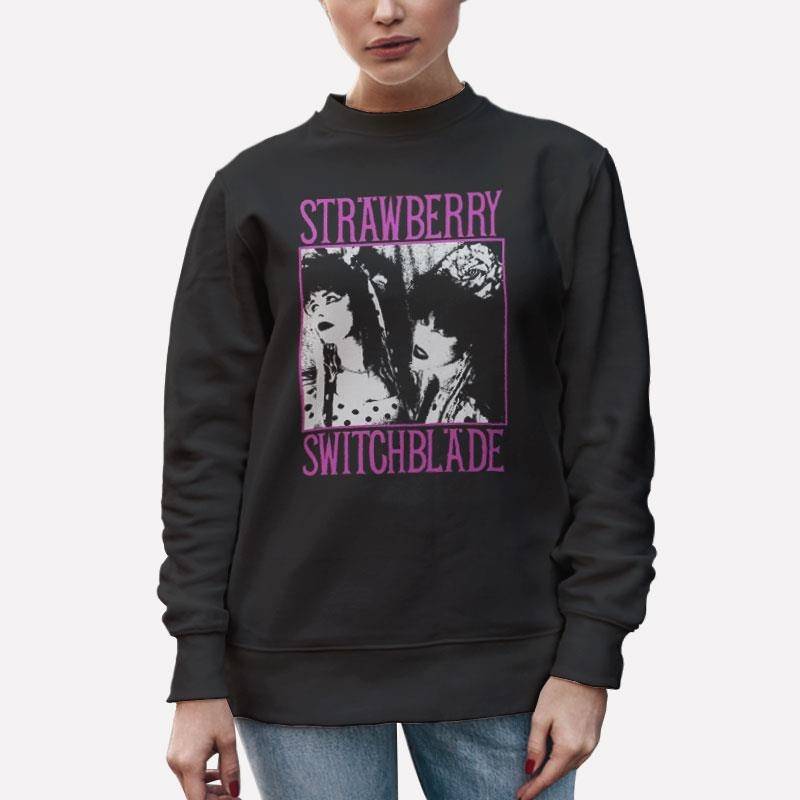 Unisex Sweatshirt Black Retro Vintage Strawberry Switchblade Band T Shirt