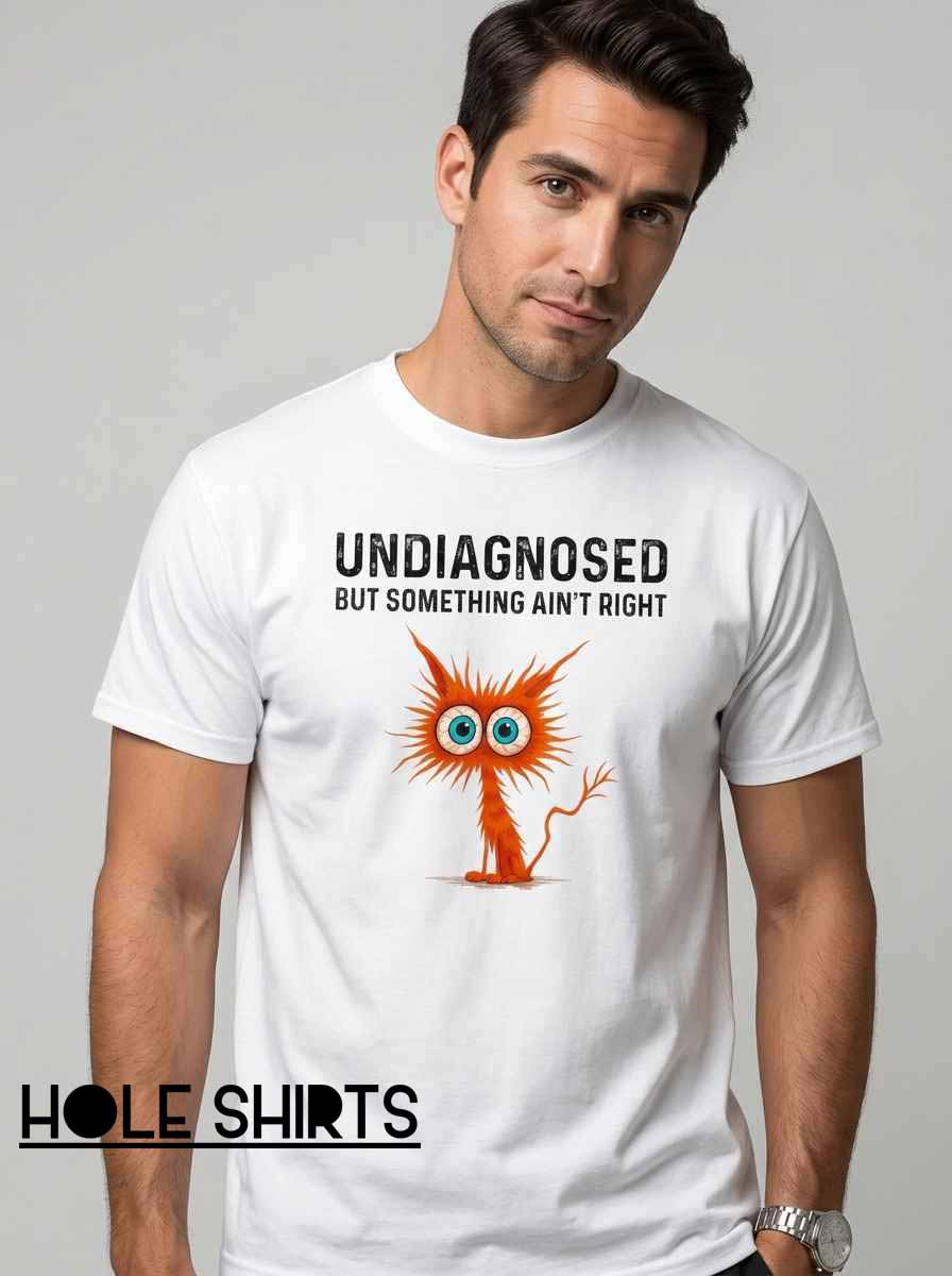 Funny Frazzled Cat Something Ain't Right Shirt
